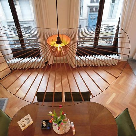 Traditional Chic, High Ceilings' Apt Aircos And Garage Anversa Esterno foto